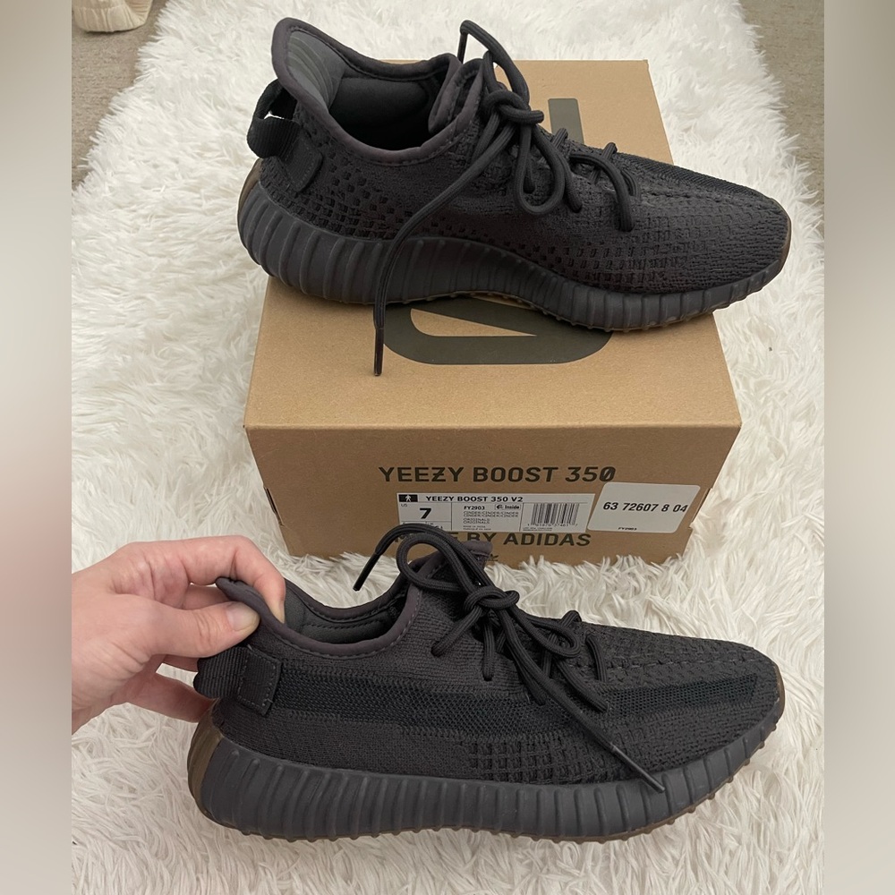 Adidas Yeezy Boost 350 black